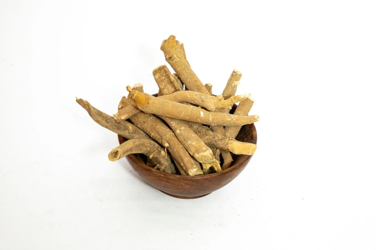 Ashwagandha Root (Withania somnifera) used in Joint Pain Relieve Oil